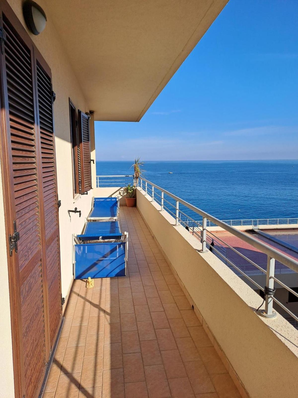 Apartmán Sea House Bagnara Calabra Exteriér fotografie